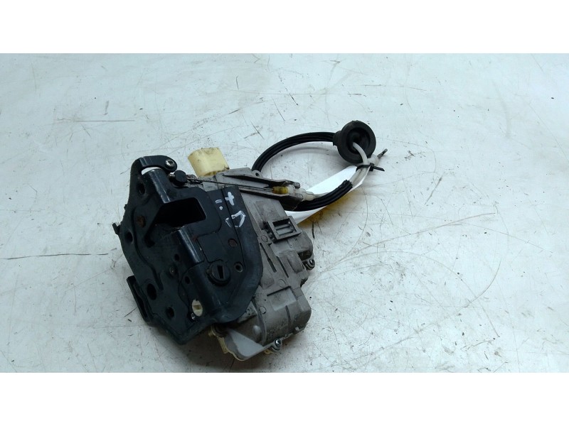 Recambio de cerradura puerta trasera derecha para audi q7 (4lb) 3.0 tdi quattro referencia OEM IAM 3C4839016A  