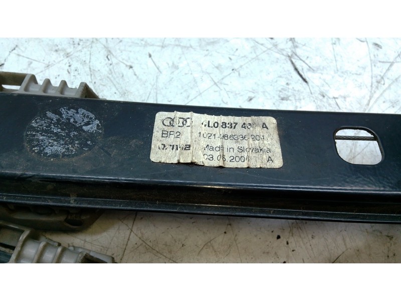 Recambio de elevalunas delantero izquierdo para audi q7 (4lb) 3.0 tdi quattro referencia OEM IAM 4L0837460  