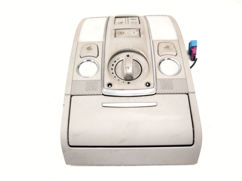 Recambio de luz interior para audi q7 (4lb) 3.0 tdi quattro referencia OEM IAM 4L0947135Q  