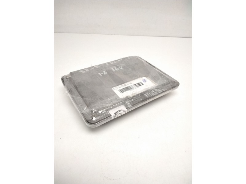 Recambio de centralita motor uce para seat leon (1m1) 1.6 16v referencia OEM IAM 6160063504 036906034CP IAW4MVFB