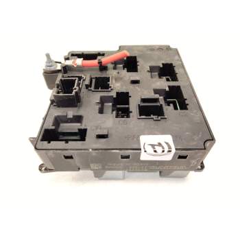 Recambio de caja fusibles para volvo xc60 ii (246) b4 mild-hybrid awd referencia OEM IAM 32322427  