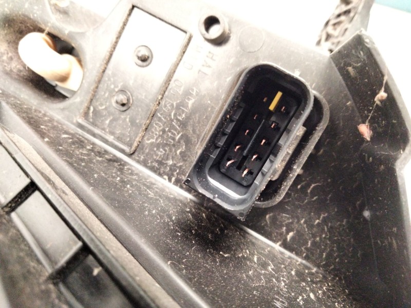 Recambio de faro derecho para opel vivaro c furgoneta (k0) 1.5 referencia OEM IAM 9808567680  