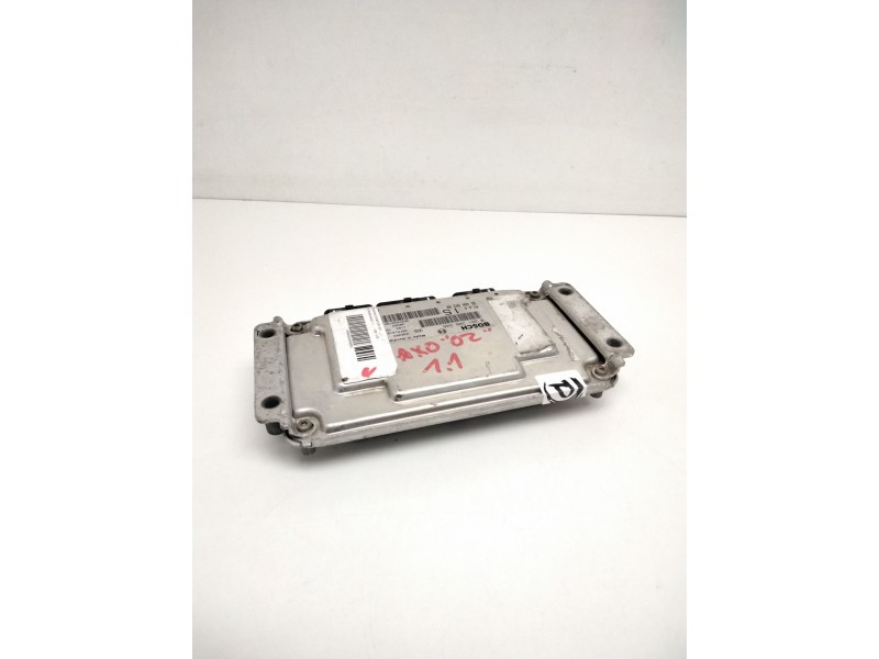 Recambio de centralita motor uce para citroën saxo 1.1 referencia OEM IAM 0261206246 9648484380 26FM1018