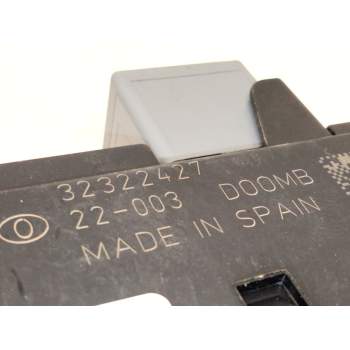 Recambio de caja fusibles para volvo xc60 ii (246) b4 mild-hybrid awd referencia OEM IAM 32322427  