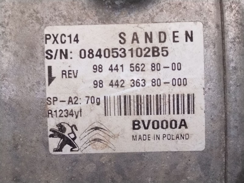 Recambio de compresor aire acondicionado para opel vivaro c furgoneta (k0) 1.5 referencia OEM IAM 9844156280  