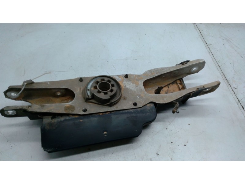 Recambio de brazo suspension inferior trasero derecho para mercedes-benz gla (h247) gla 200 (247.787) referencia OEM IAM   