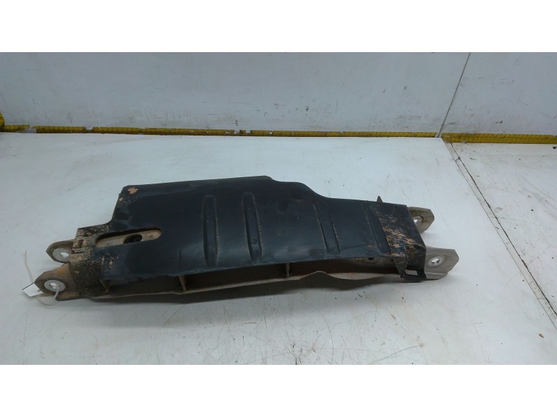 Recambio de brazo suspension inferior trasero derecho para mercedes-benz gla (h247) gla 200 (247.787) referencia OEM IAM   