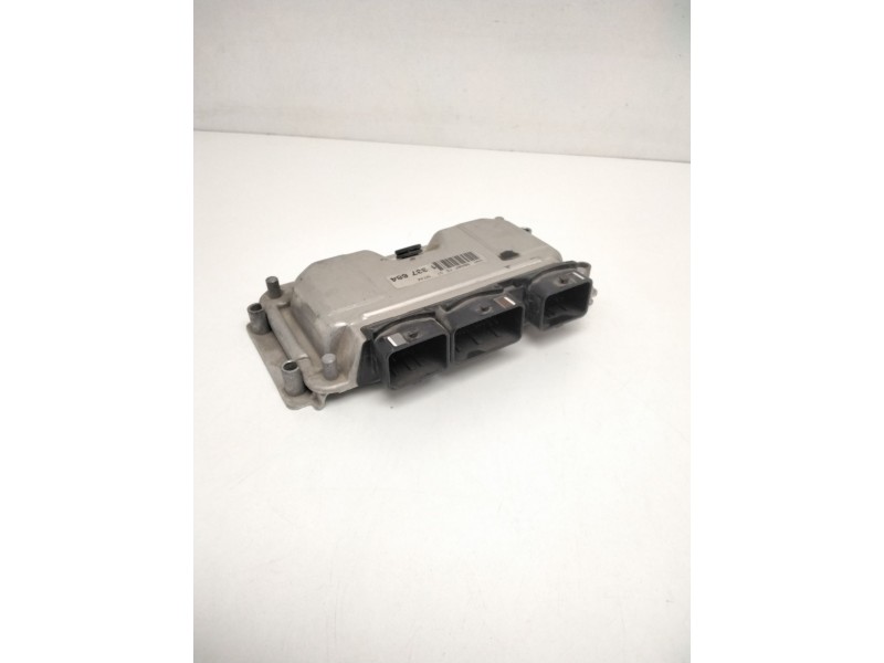Recambio de centralita motor uce para citroën saxo 1.1 referencia OEM IAM 0261206246 9637838780 26FM1013