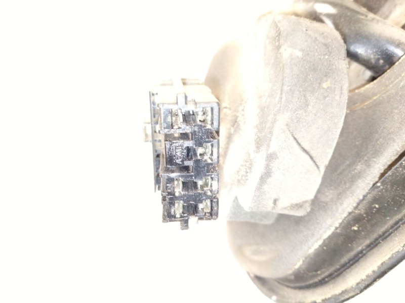 Recambio de retrovisor izquierdo para citroën xsara (n1) 1.6 i referencia OEM IAM 9636882277  