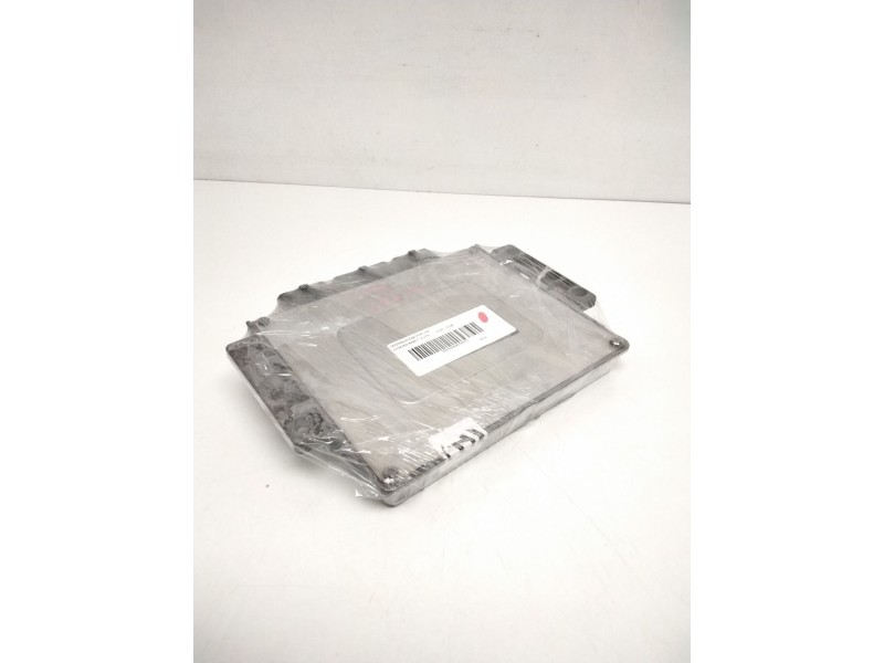 Recambio de centralita motor uce para citroën saxo 1.4 referencia OEM IAM 9641815480 963770598003 216448386