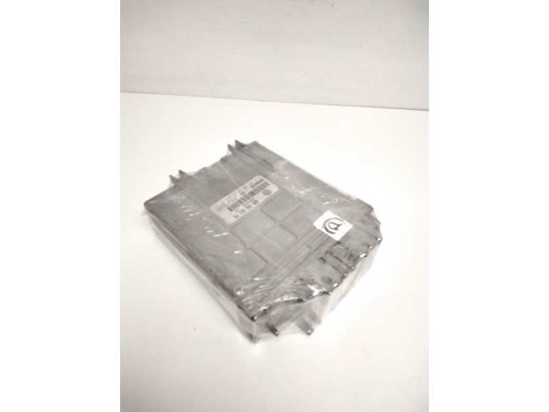 Recambio de centralita motor uce para seat toledo (1l) 1.9 tdi referencia OEM IAM 0281001605 028906021FN 28SA3317