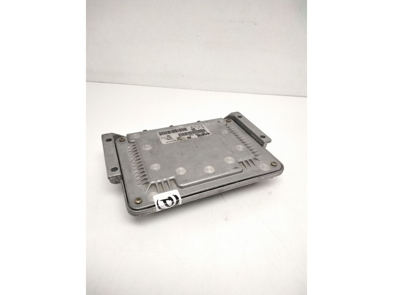 Recambio de centralita motor uce para citroën c5 berlina 3.0 v6 referencia OEM IAM 0261206419 9637137380 26FM0871