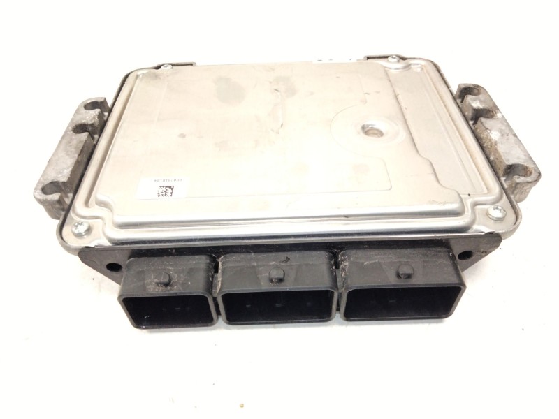 Recambio de centralita motor uce para renault megane iii hatchback (bz0/1_, b3_) 1.9 dci (bz0n, bz0j) referencia OEM IAM   