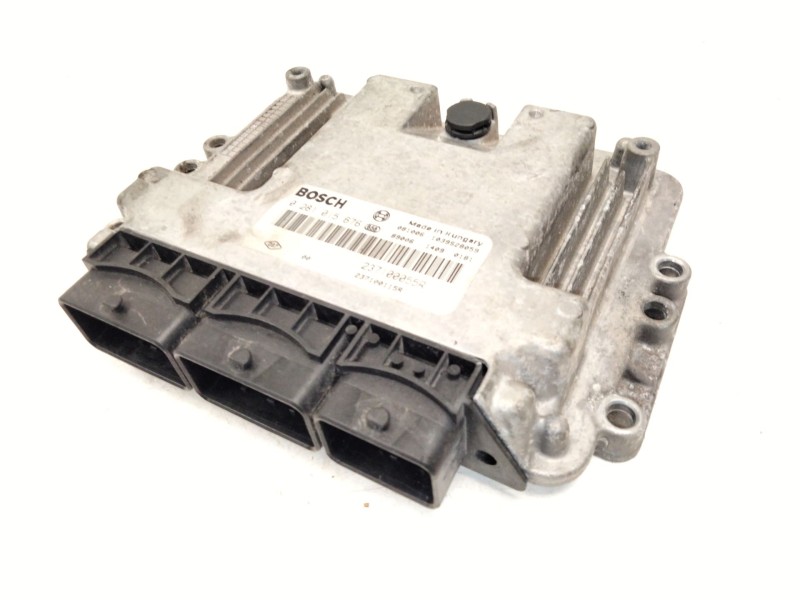 Recambio de centralita motor uce para renault megane iii hatchback (bz0/1_, b3_) 1.9 dci (bz0n, bz0j) referencia OEM IAM   