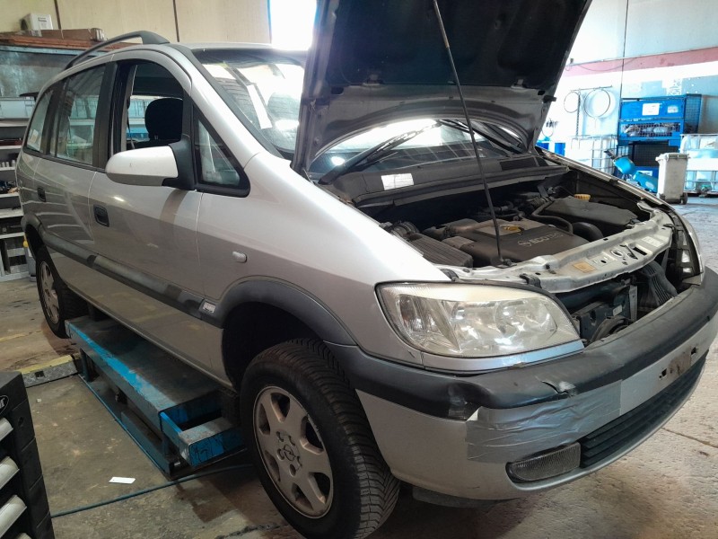 opel zafira a monospace (t98) del año 2001