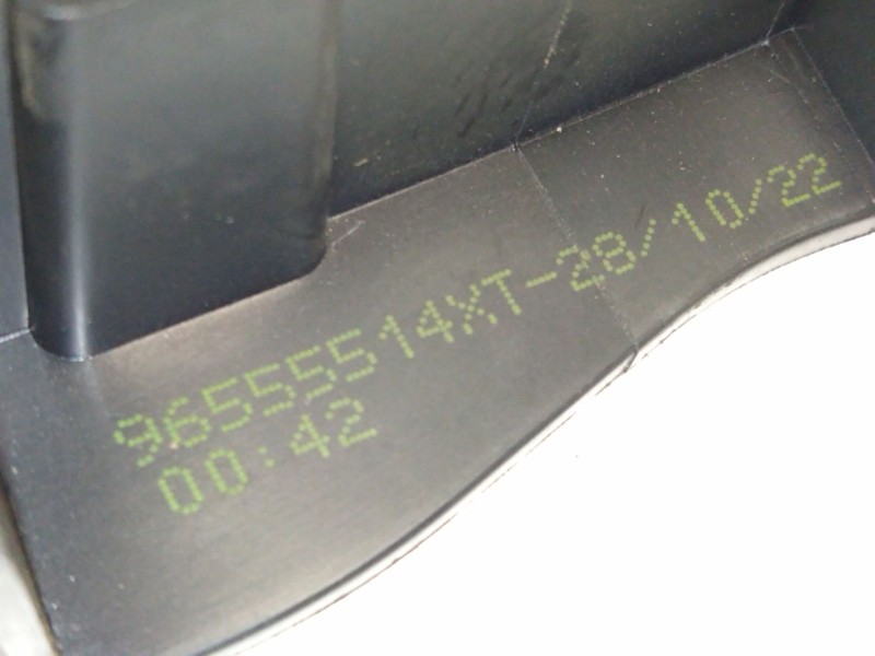 Recambio de maneta interior delantera derecha para opel vivaro c furgoneta (k0) 1.5 referencia OEM IAM 96555514XT  