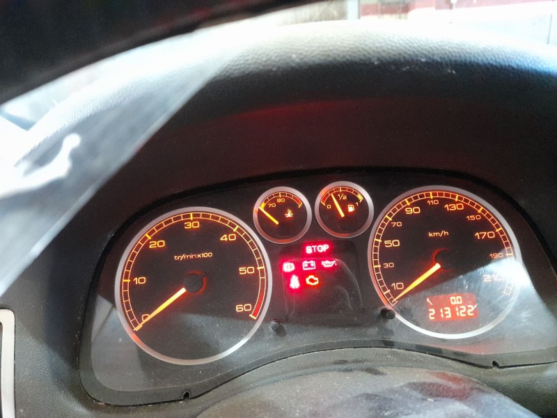 peugeot 307 sw (3h) del año 2005