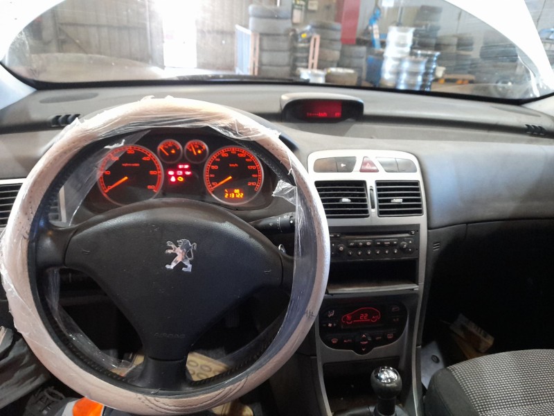 peugeot 307 sw (3h) del año 2005