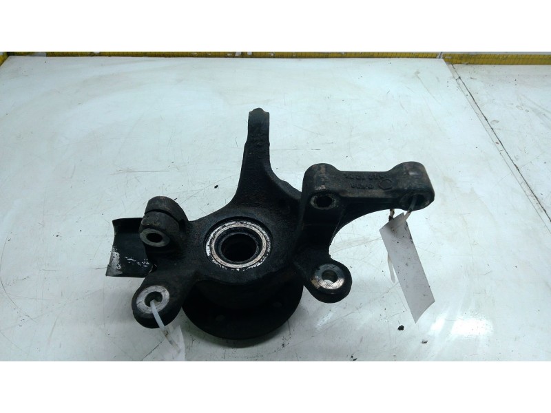 Recambio de mangueta delantera izquierda para mercedes-benz vito furgoneta (w638) 112 cdi 2.2 (638.094) referencia OEM IAM 63833