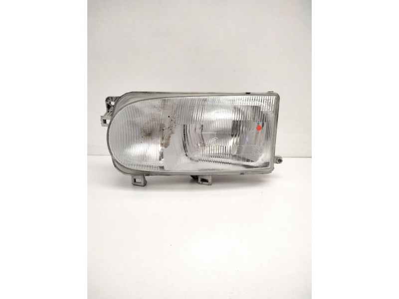 Recambio de faro izquierdo para » otros... premium 370 26 g 6x2 referencia OEM IAM 260607C001 NISSAN 67725890