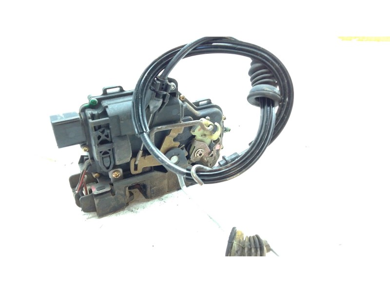 Recambio de cerradura puerta delantera derecha para volkswagen new beetle (9c1, 1c1) 1.9 tdi referencia OEM IAM 3B1837016  