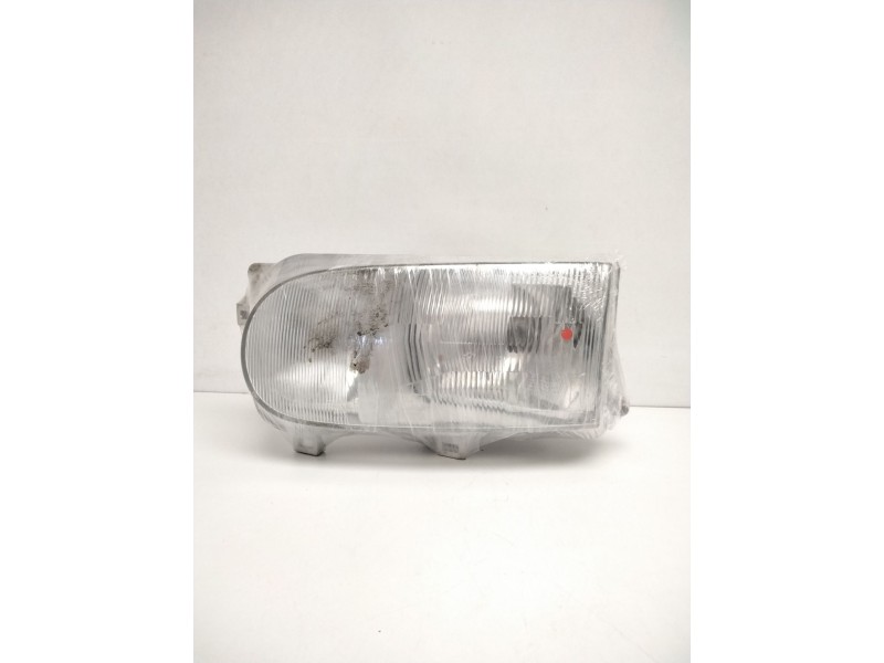 Recambio de faro izquierdo para » otros... premium 370 26 g 6x2 referencia OEM IAM 260607C001 NISSAN 67725890