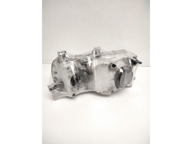 Recambio de faro izquierdo para » otros... premium 370 26 g 6x2 referencia OEM IAM 260607C005 NISSAN 67725970