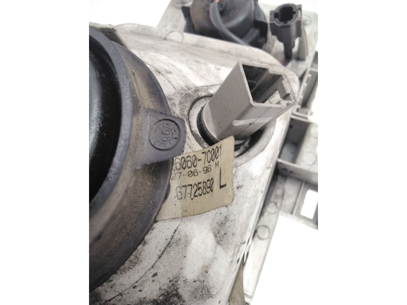 Recambio de faro izquierdo para » otros... premium 370 26 g 6x2 referencia OEM IAM 260607C001 NISSAN 67725890