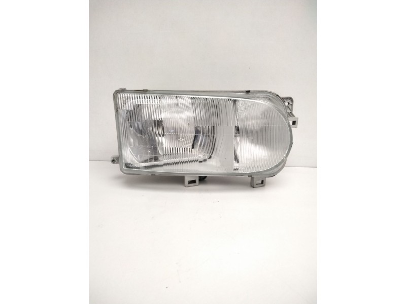 Recambio de faro derecho para » otros... premium 370 26 g 6x2 referencia OEM IAM 260109C108 NISSAN 67626060