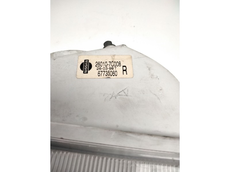 Recambio de faro derecho para » otros... premium 370 26 g 6x2 referencia OEM IAM 260107C008 NISSAN 67735060