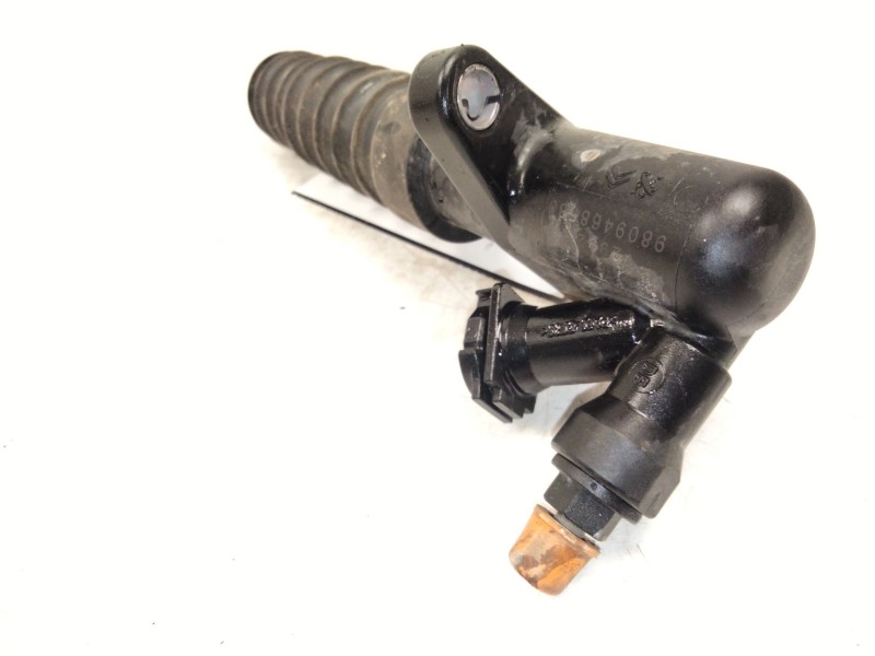 Recambio de bomba embrague para opel vivaro c furgoneta (k0) 1.5 referencia OEM IAM 9809468580  