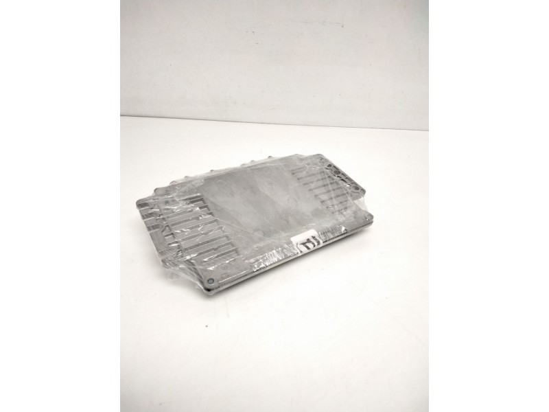 Recambio de centralita motor uce para nissan pulsar (c13) referencia OEM IAM MEC32290 F35903 T4