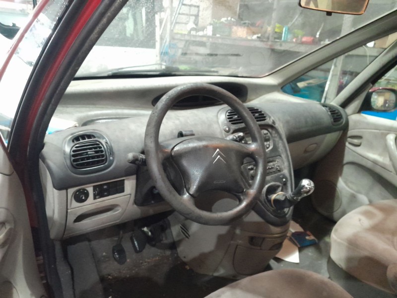 citroën xsara picasso (n68) del año 2005