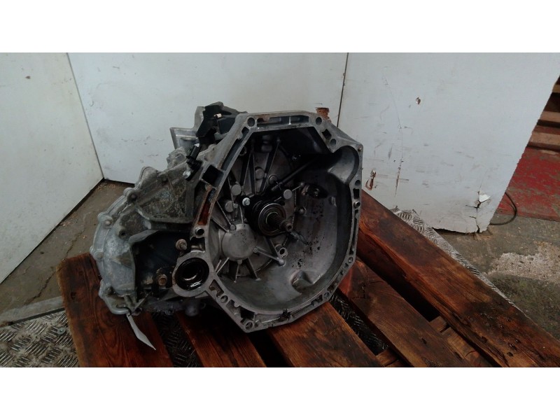 Recambio de caja cambios para renault megane iii coupe dynamique referencia OEM IAM TL4K9S2  