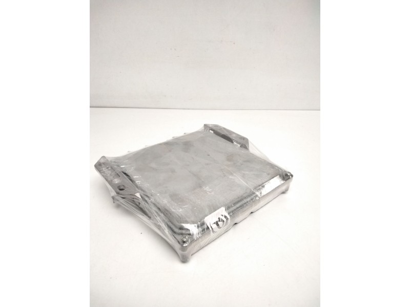 Recambio de centralita motor uce para nissan x-trail (t30) referencia OEM IAM 23710EQ44A 27580029561 2758002956