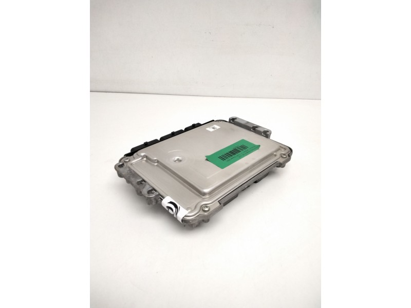 Recambio de centralita motor uce para renault scenic ii 1.9 dci diesel referencia OEM IAM 0281013907 8200705747 8200705748