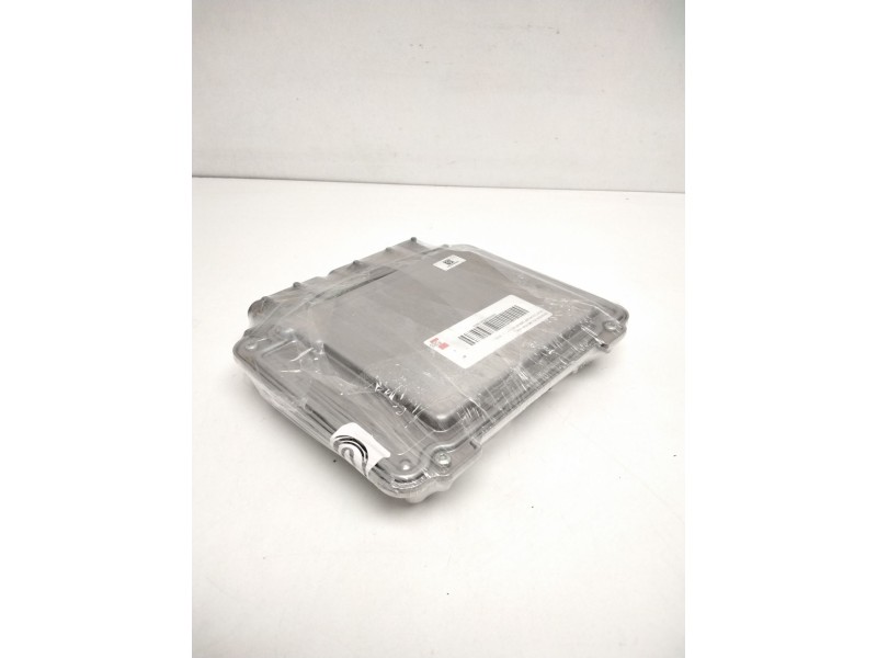Recambio de centralita motor uce para seat leon (5f1) referencia OEM IAM 04C907309BP 0261S21435 1039T33503
