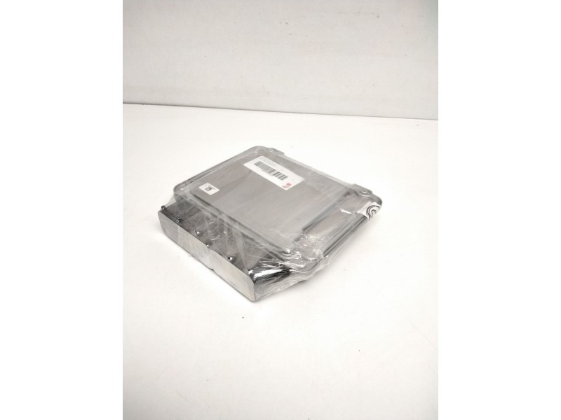 Recambio de centralita motor uce para seat leon (5f1) referencia OEM IAM 04C907309BP 0261S21435 1039T33503