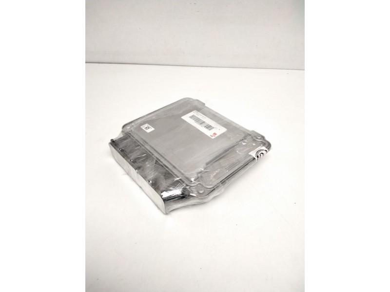 Recambio de centralita motor uce para seat arona referencia OEM IAM 04C907309BP 021S21435 1039T33503