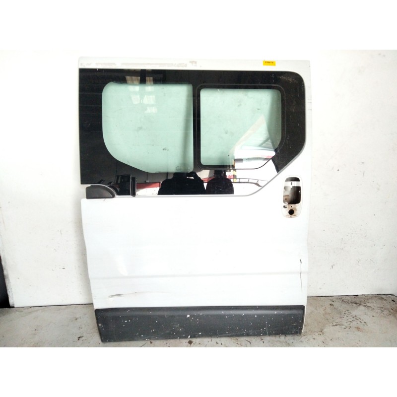 Recambio de puerta lateral corredera derecha para opel vivaro a furgoneta (x83) 2.0 cdti (f7) referencia OEM IAM   