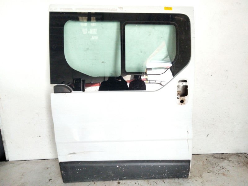 Recambio de puerta lateral corredera derecha para opel vivaro a furgoneta (x83) 2.0 cdti (f7) referencia OEM IAM   