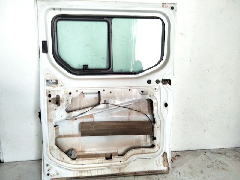 Recambio de puerta lateral corredera derecha para opel vivaro a furgoneta (x83) 2.0 cdti (f7) referencia OEM IAM   