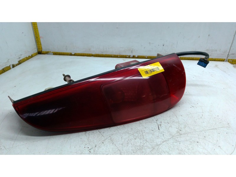 Recambio de piloto trasero derecho para peugeot 807 (eb_) 2.2 hdi referencia OEM IAM   