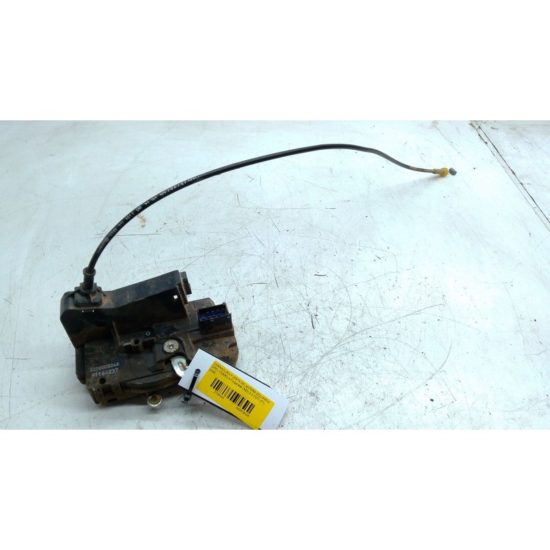 Recambio de cerradura puerta delantera izquierda para opel vivaro a furgoneta (x83) 2.0 cdti (f7) referencia OEM IAM 82000008246