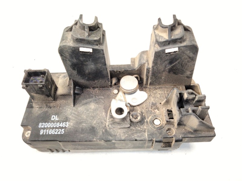 Recambio de cerradura puerta delantera derecha para opel vivaro a furgoneta (x83) 2.0 cdti (f7) referencia OEM IAM 8200008463 91