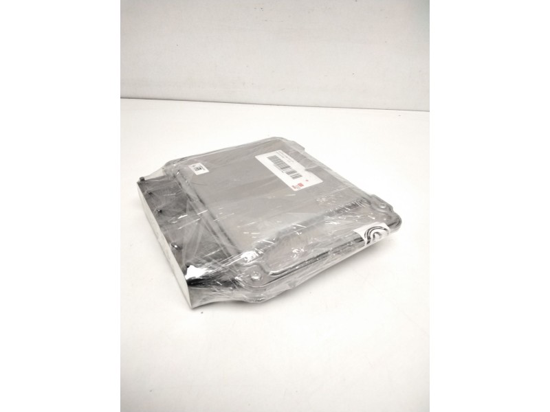 Recambio de centralita motor uce para audi q2 (gab) referencia OEM IAM 04C907309BP 0261S21435 1039T33503