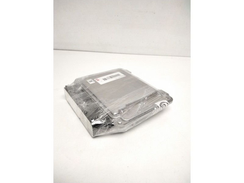 Recambio de centralita motor uce para seat ibiza (kj1) referencia OEM IAM 04C907309BP 0261S21435 1039T33503