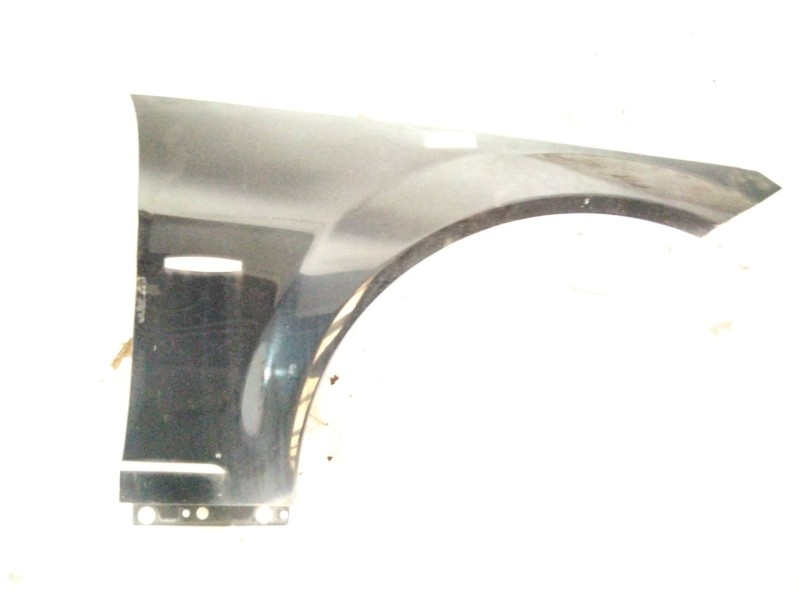 Recambio de aleta delantera derecha para mercedes-benz clase c (w204) berlina c 220 cdi (204.008) referencia OEM IAM   