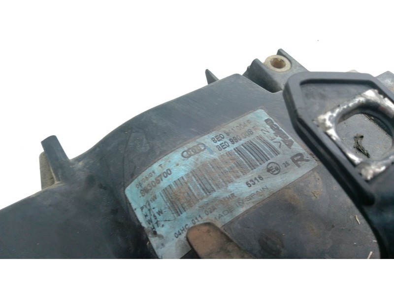 Recambio de faro derecho para audi a4 b6 (8e2) 1.8 t referencia OEM IAM 8E0941003F  