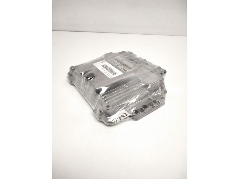 Recambio de centralita motor uce para renault master ii ph. 2 doka/pr. fgst referencia OEM IAM 0281012052 8200398292 8200391957